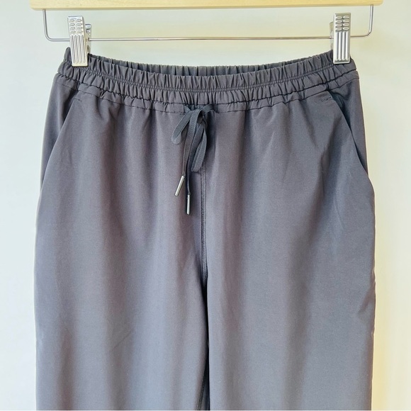 Lululemon Keep it classic crop pants in black Size 2, G74 - Picture 7 of 11